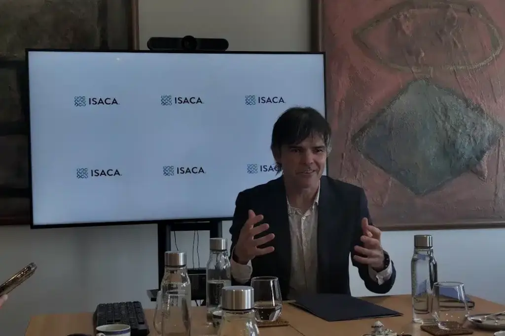 adopcion-de-ia-pablo-ballarin-isaca – Robótica, Inteligencia Artificial, Automatización