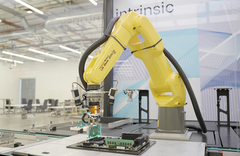 Cómo Intrínseco elimina la codificación manual del robot intrinsic-featured – Robótica, Inteligencia Artificial, Automatización